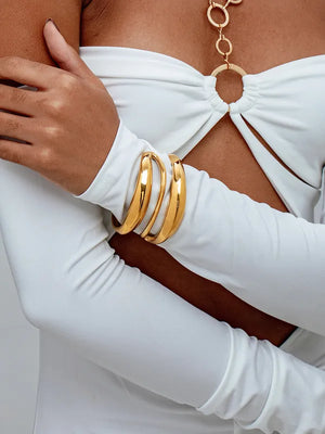 Retro Classic Style Solid Color Titanium Steel Plating Women's Cuff Bracelets Bangle